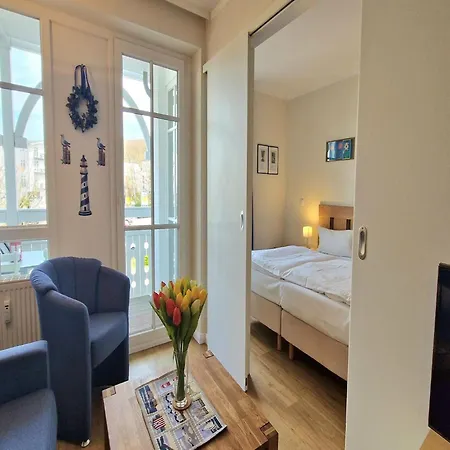 Moderne Mit Balkon Strandnah Im Seepark Sellin (Rugen)