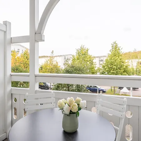Moderne Mit Balkon Strandnah Im Seepark *
