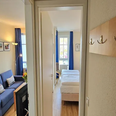Moderne Mit Balkon Strandnah Im Seepark Sellin (Rugen)