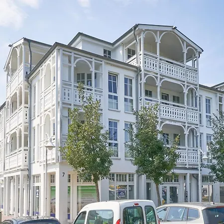 Moderne Mit Balkon Strandnah Im Seepark Sellin (Rugen)